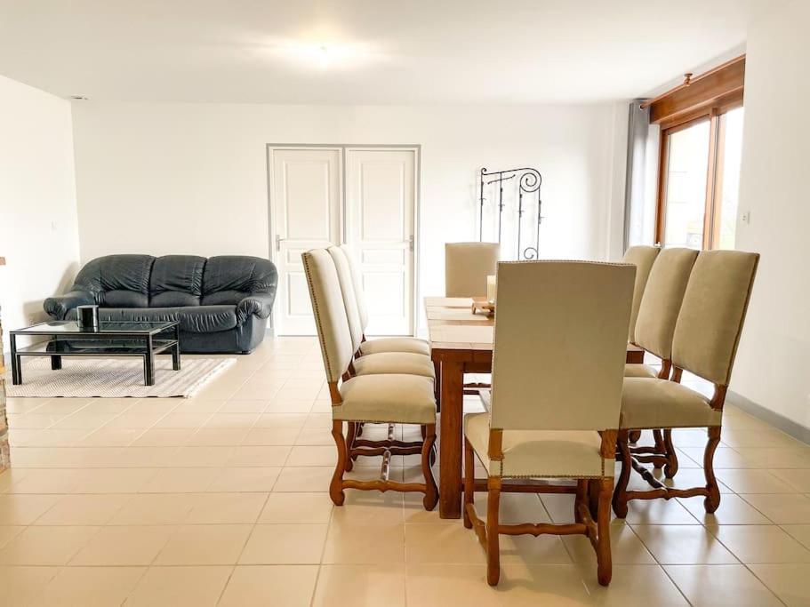 Maison De Campagne Paisible La Mesniere エクステリア 写真