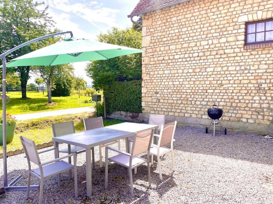 Maison De Campagne Paisible La Mesniere エクステリア 写真
